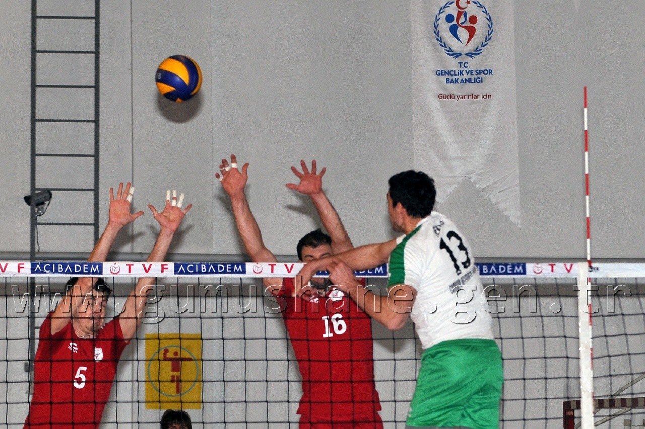 Torul Çankaya'yı Dağıttı: 3-1 20