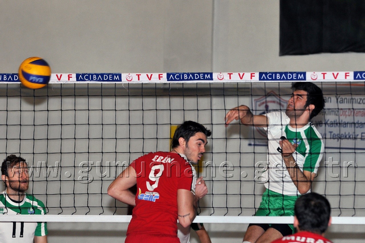 Torul Çankaya'yı Dağıttı: 3-1 25