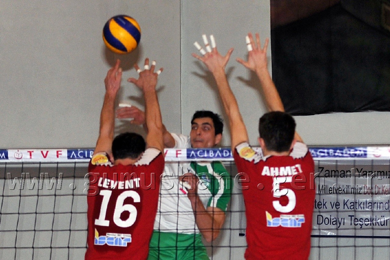 Torul Çankaya'yı Dağıttı: 3-1 27