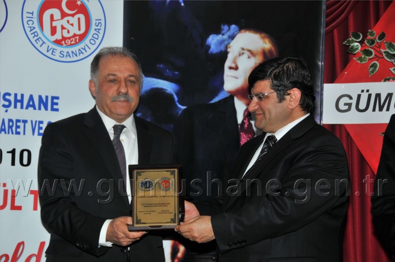 Gümüşhane'de Vergi Rekortmenleri Ödüllerini Aldı 11