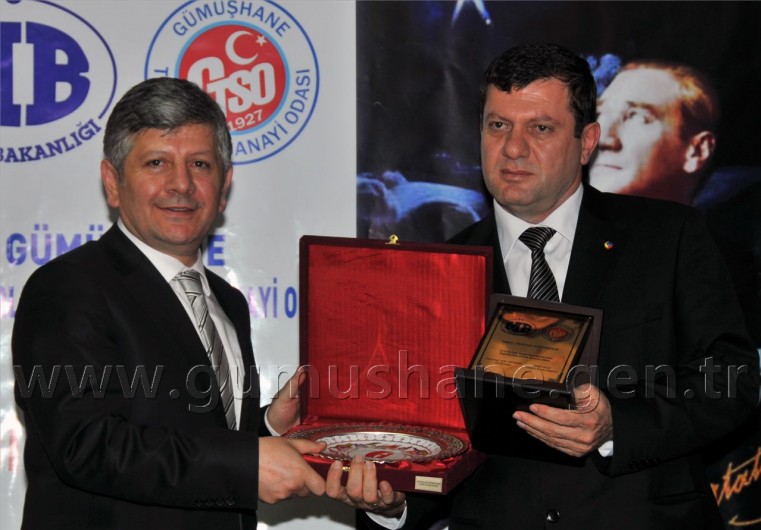 Gümüşhane'de Vergi Rekortmenleri Ödüllerini Aldı 15