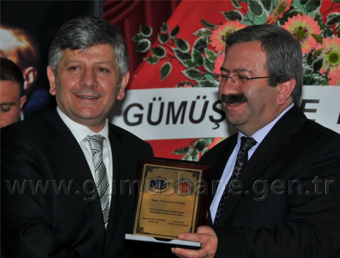 Gümüşhane'de Vergi Rekortmenleri Ödüllerini Aldı 17