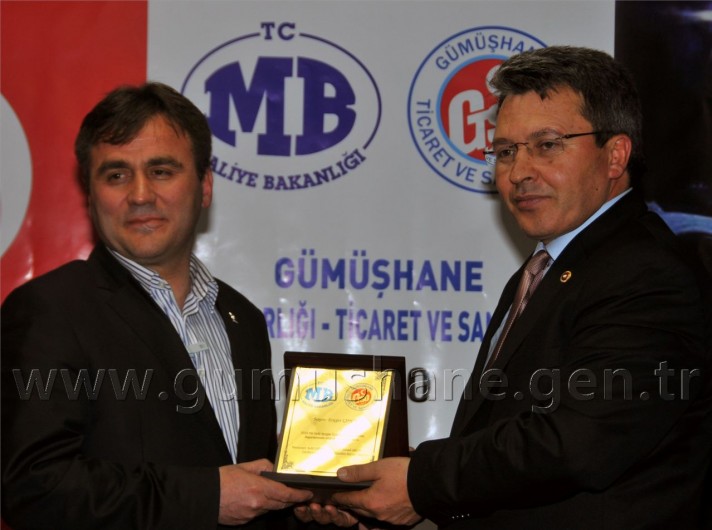 Gümüşhane'de Vergi Rekortmenleri Ödüllerini Aldı 20