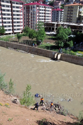 Harşit Çayına Düşen Yaşlı Kadın Bulundu 8