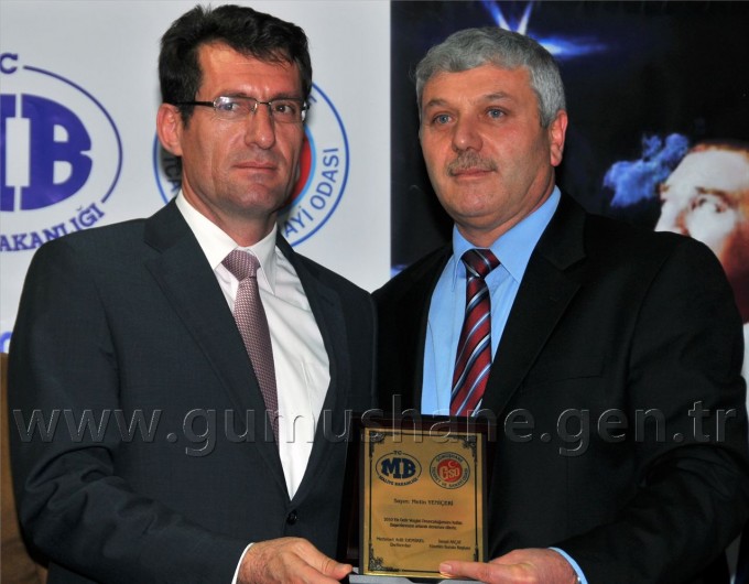 Gümüşhane'de Vergi Rekortmenleri Ödüllerini Aldı 41