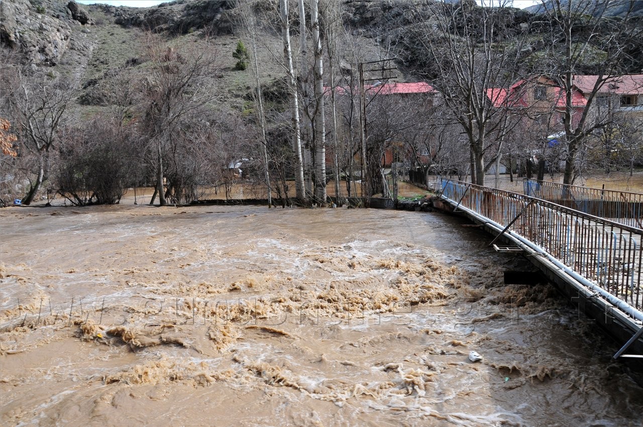 Gümüşhane'de Aşırı Ağış 5