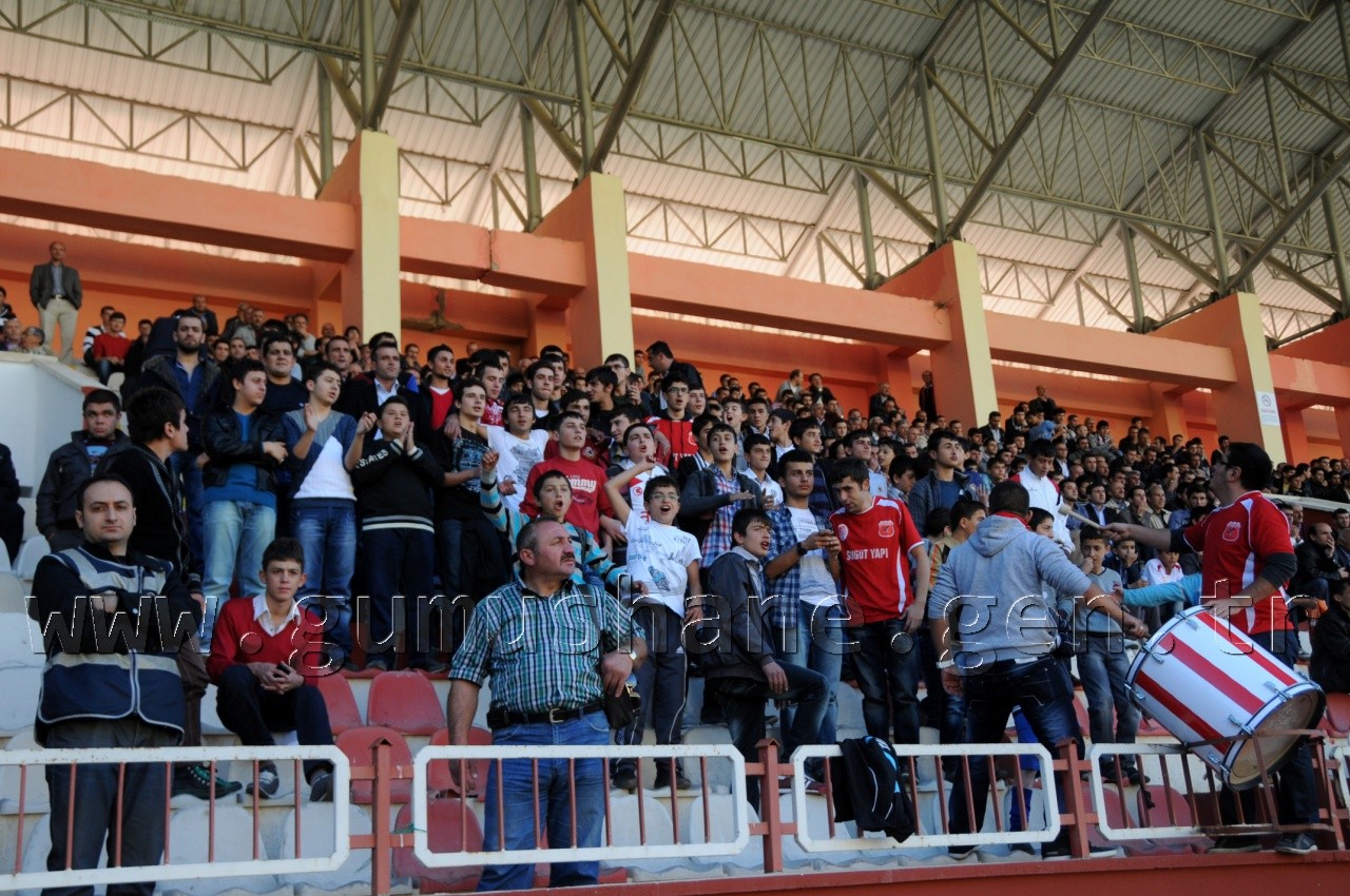 Seri Tatsız Bitti: 1-1 15