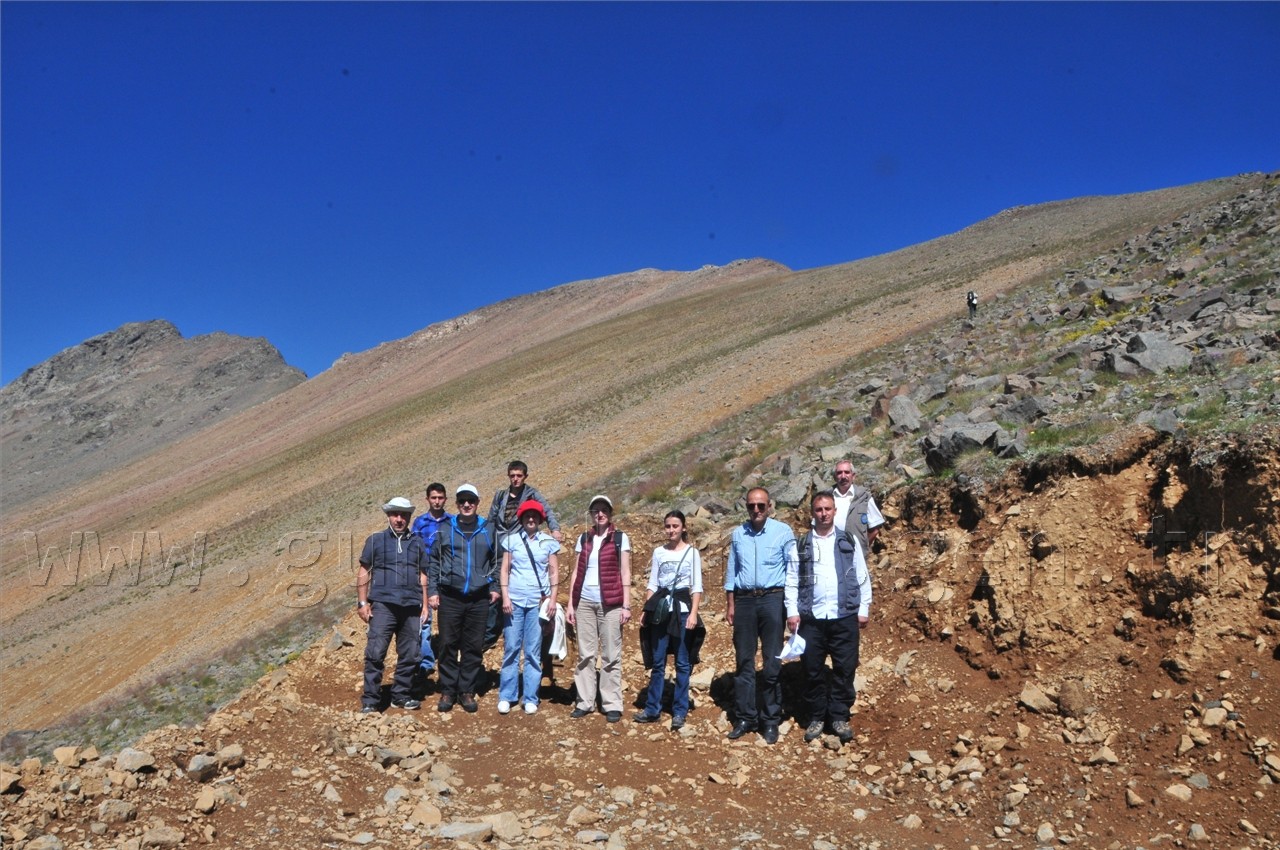 Artabel'de Şehitlik Araştırması Yapıldı 9