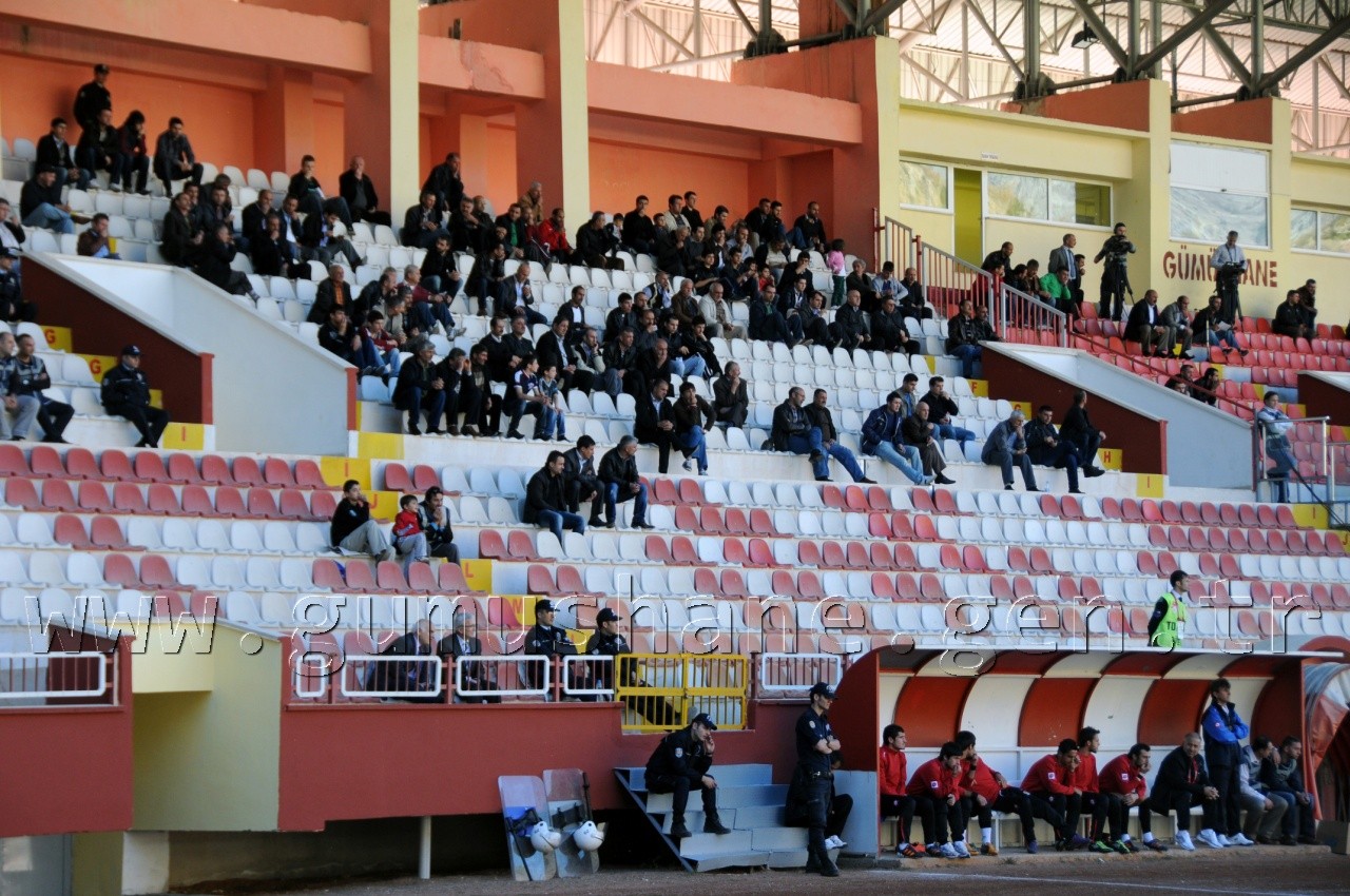 Seri Tatsız Bitti: 1-1 21