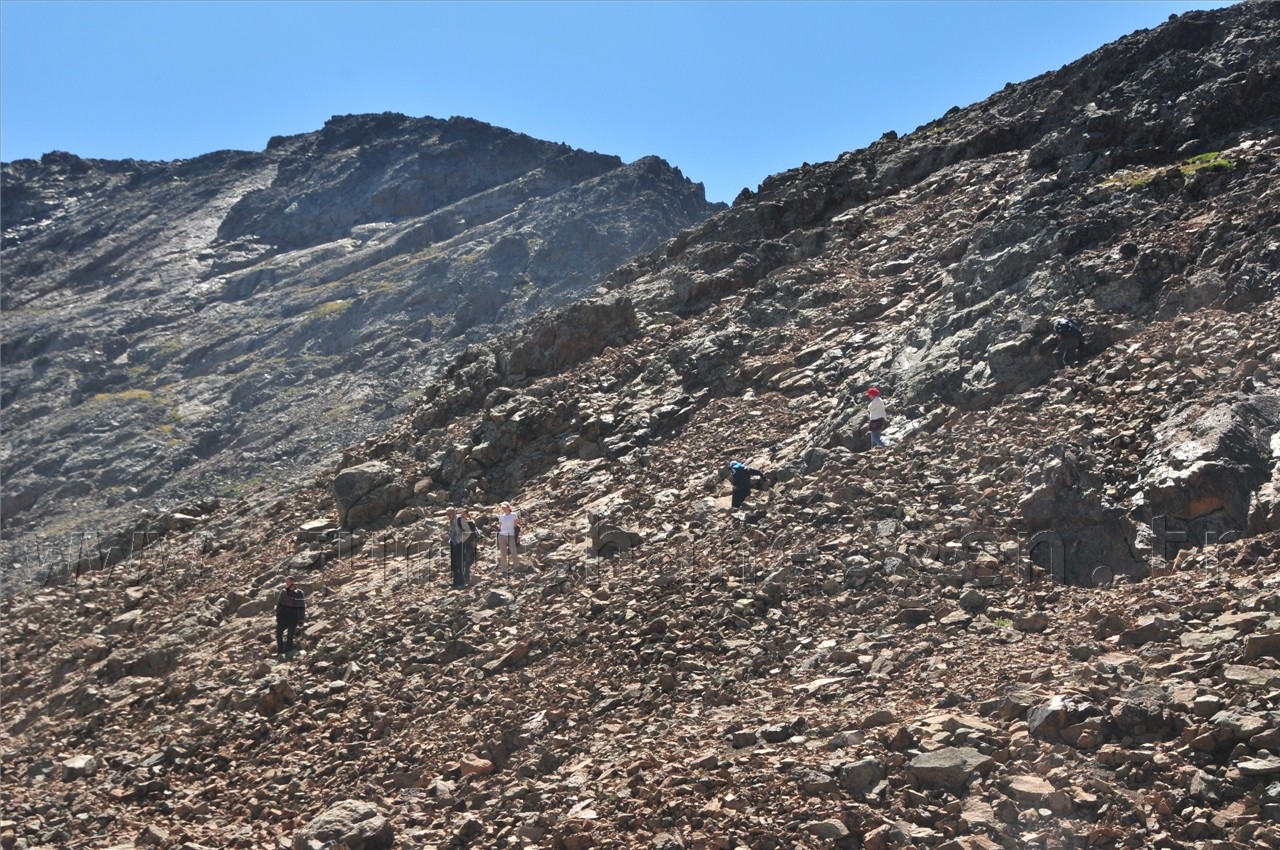 Artabel'de Şehitlik Araştırması Yapıldı 11