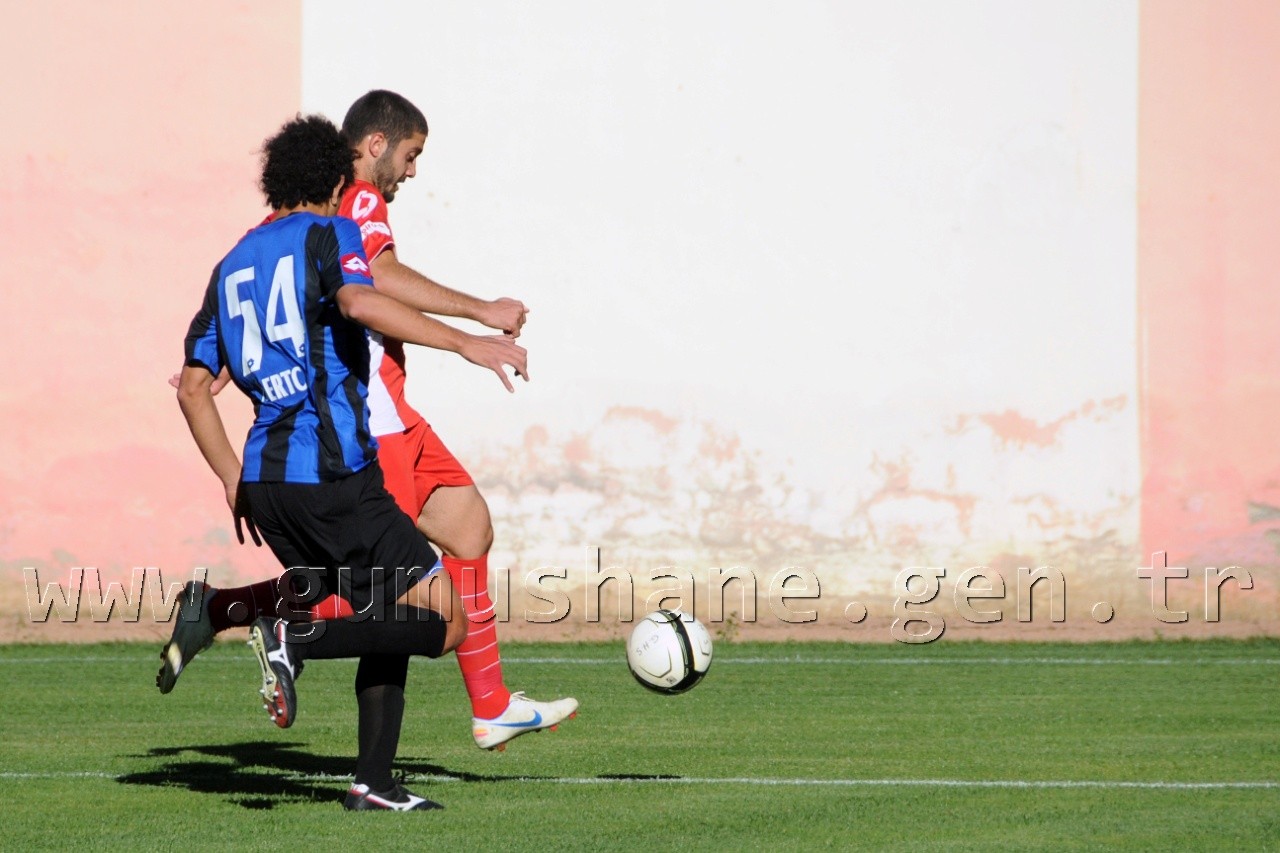 Seri Tatsız Bitti: 1-1 22