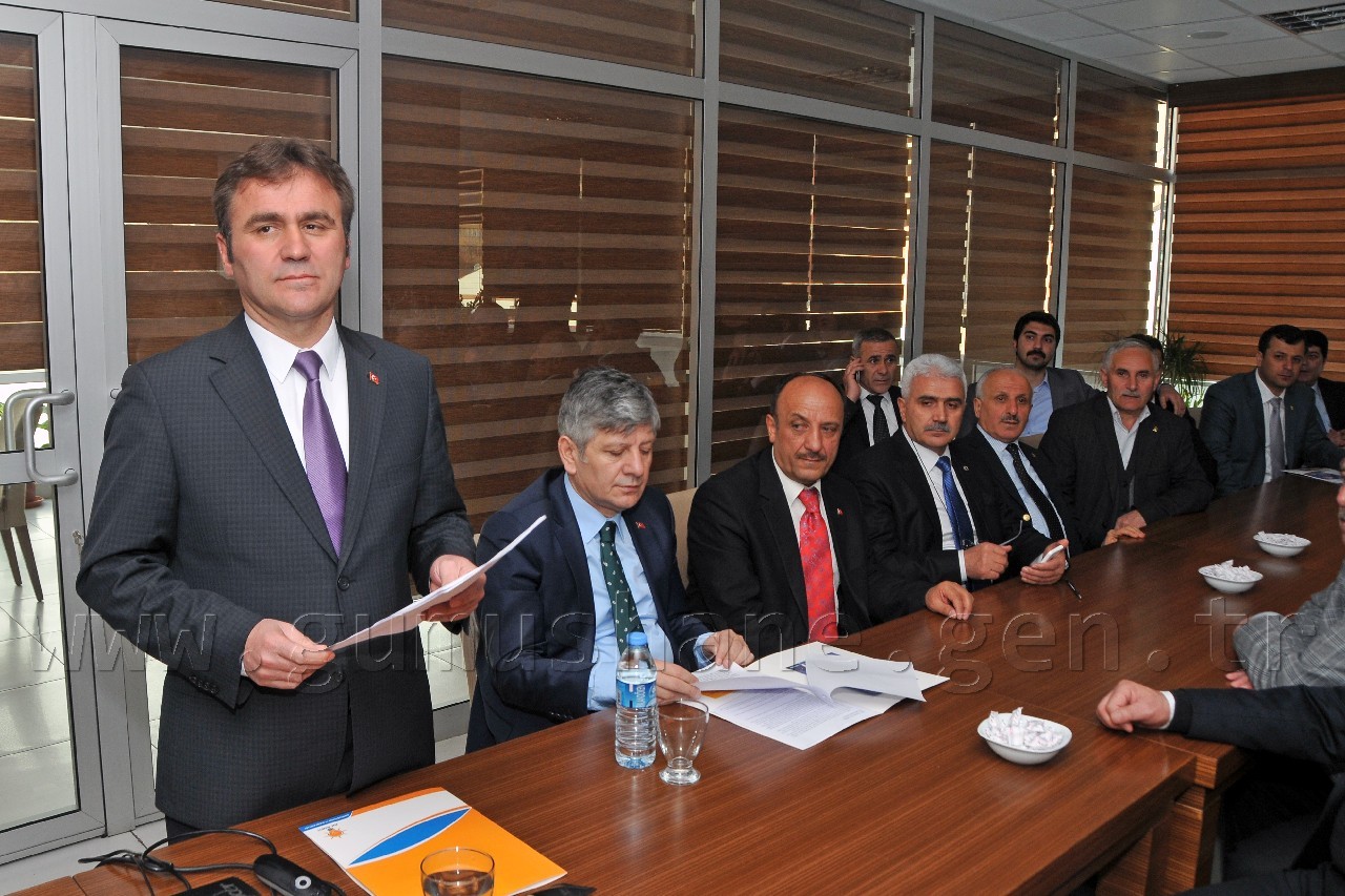 Çimen Projelerini Tanıttı 1