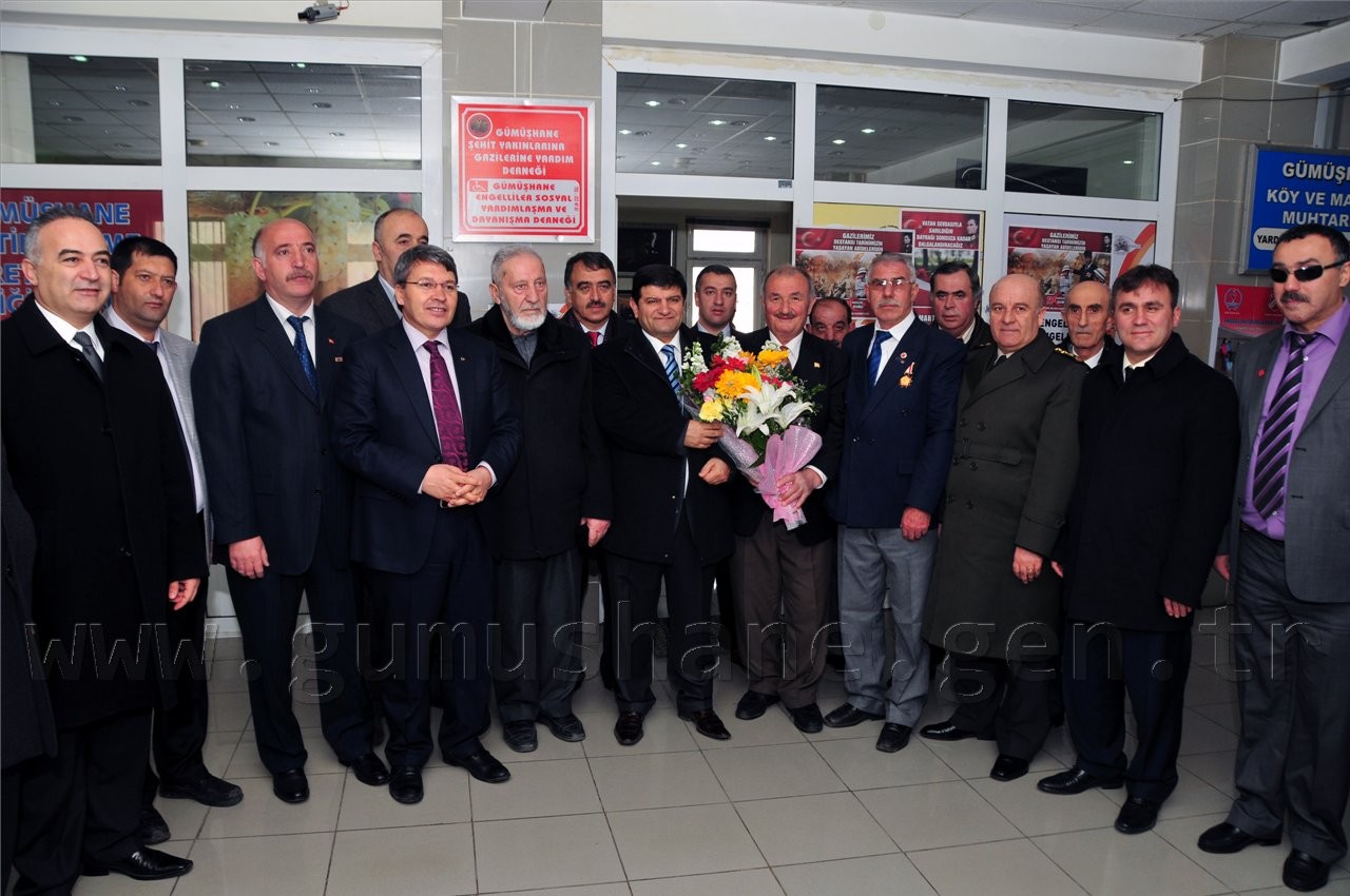 Bir gider, bin geliriz... 32