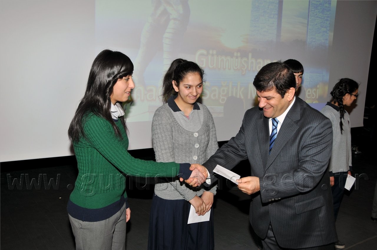 Bir gider, bin geliriz... 47