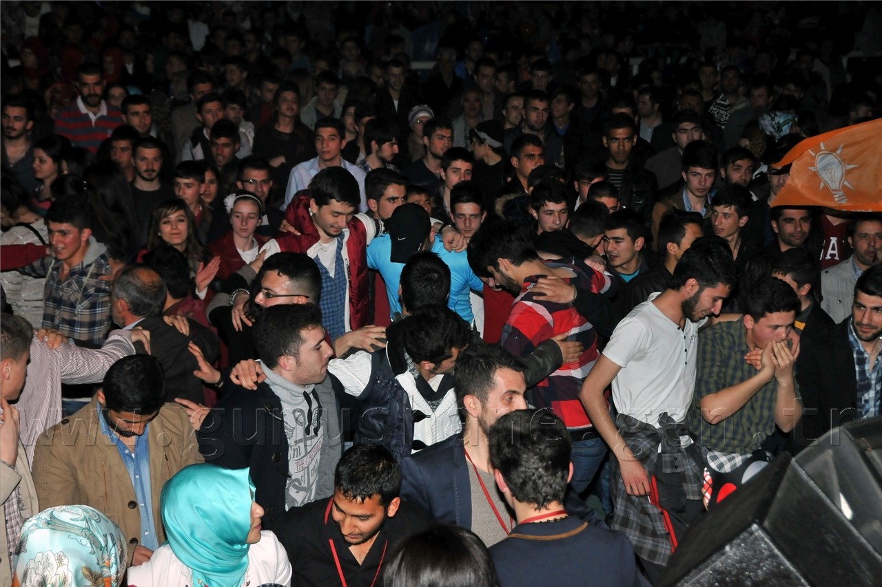 Çimen'den Her Ay Bir Konser Sözü 9