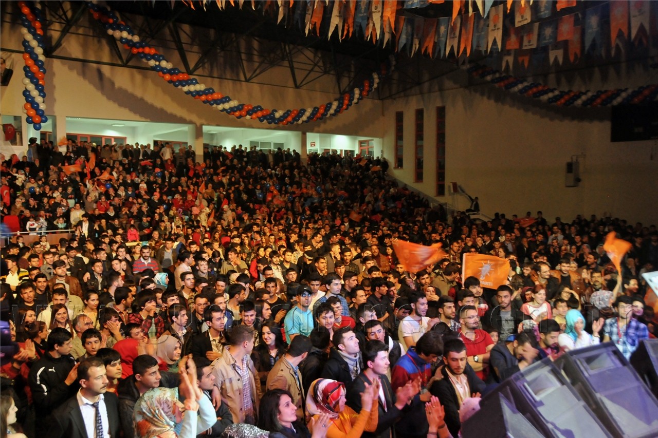 Çimen'den Her Ay Bir Konser Sözü 12