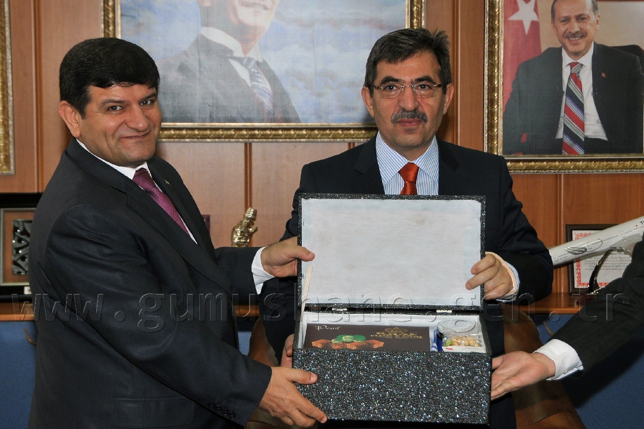 Çevre ve Şehircilik Bakanı İdris Güllüce Gümüşhane'de 18