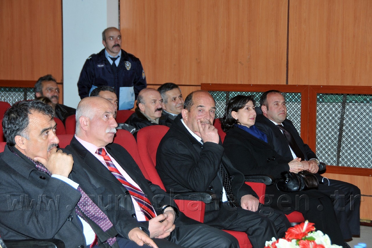 Gümüşhane'de Akın Akıntürk Konseri 17