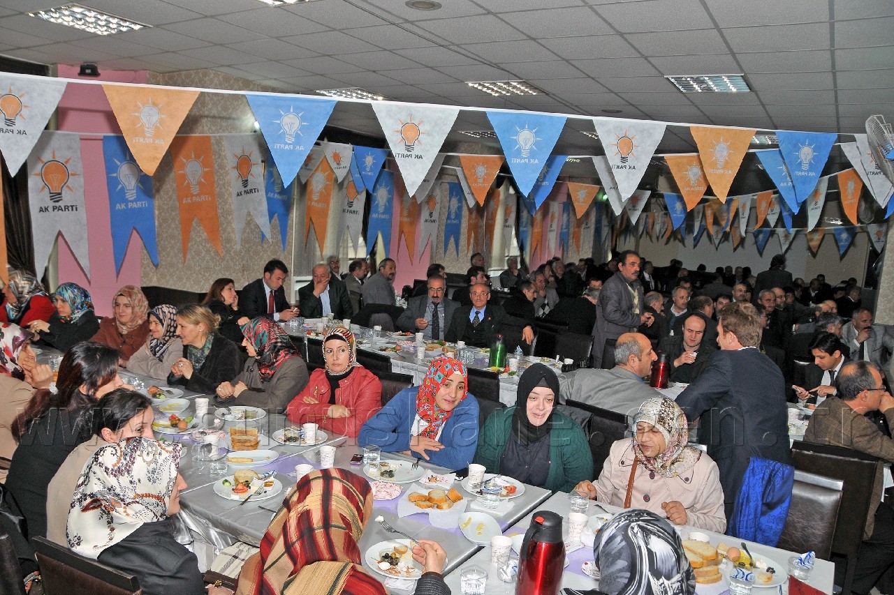 Çevre ve Şehircilik Bakanı İdris Güllüce Gümüşhane'de 20