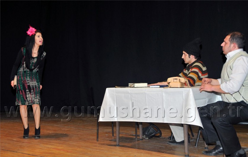 'Deliler' Gümüşhane'de Sahnelendi 18