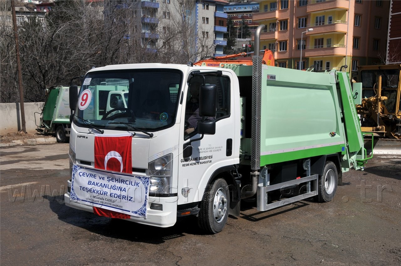 Gümüşhane Belediyesi 4 Yılda 20 Yeni Araç Aldı 10