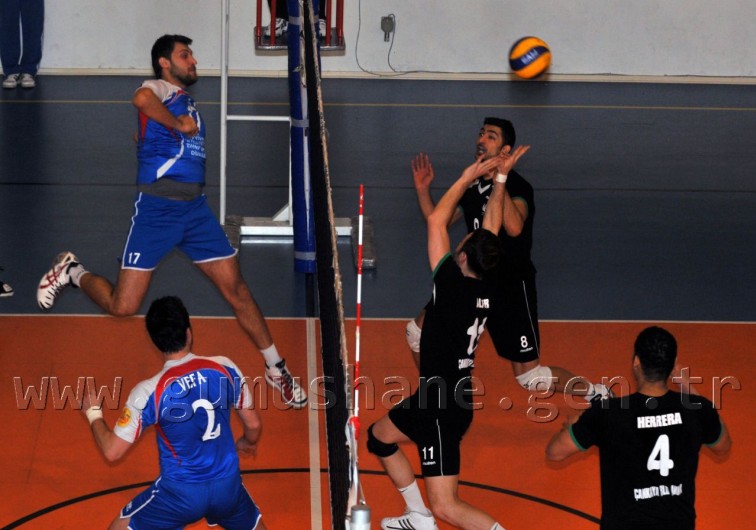 Torul Çankaya'yı Devirdi: 3-1 14