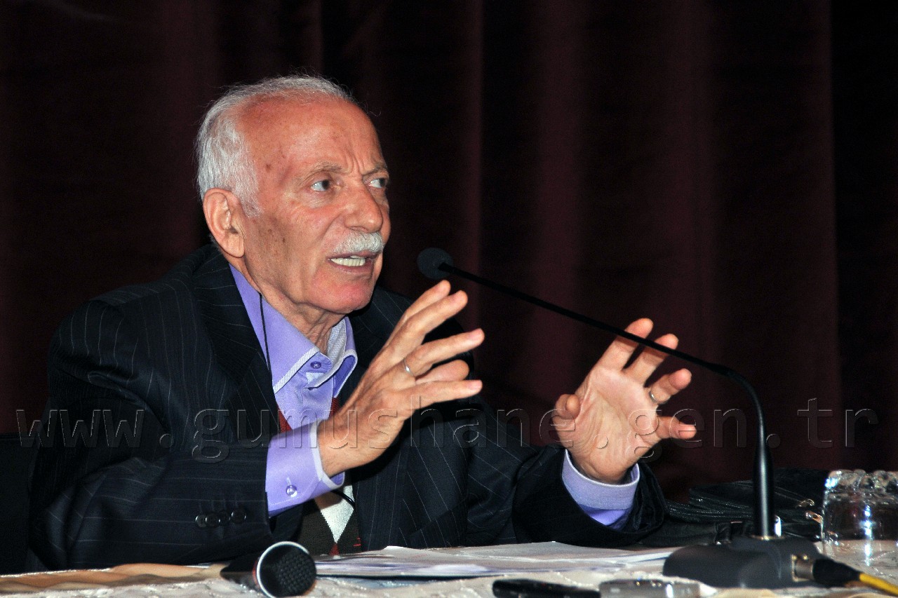 'Eğitim Birşeylerden Birşeydir Ama Herşey Değildir' 11