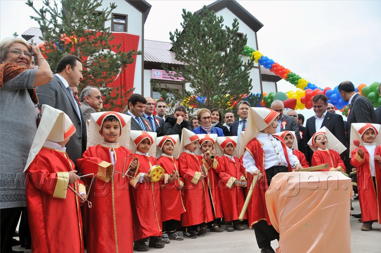 Kelkit'te Ülker ve Kemalettin Başar Anaokulu Hizmete Açıldı 21