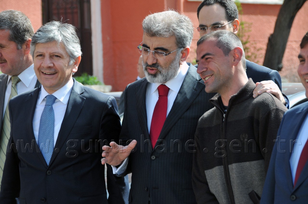 Enerji Ve Tabii Kaynaklar Bakanı Taner Yıldız Gümüşhane'de 22