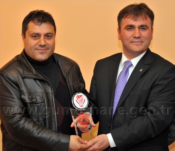 Gümüşhanespor'dan Plaketli Teşekkür 17