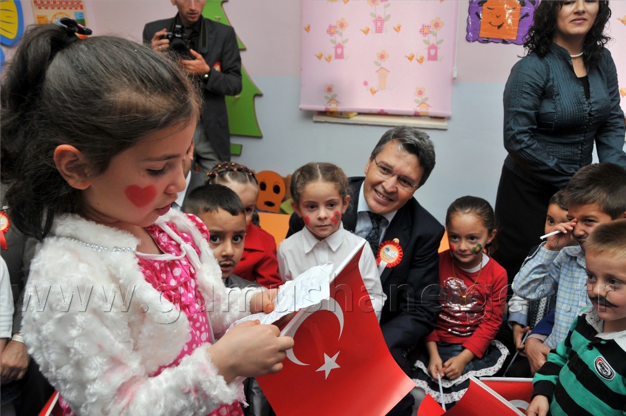 Kelkit'te Ülker ve Kemalettin Başar Anaokulu Hizmete Açıldı 54