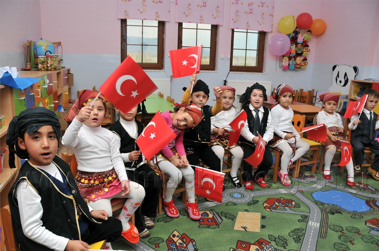 Kelkit'te Ülker ve Kemalettin Başar Anaokulu Hizmete Açıldı 59