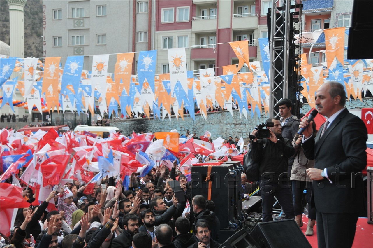 AK Parti Genel Başkan Yardımcısı Numan Kurtulmuş Gümüşhane'de 16