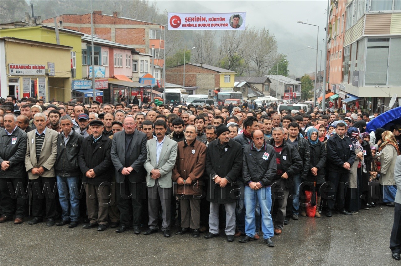 Şehidimizi Binler Uğurladı... 42