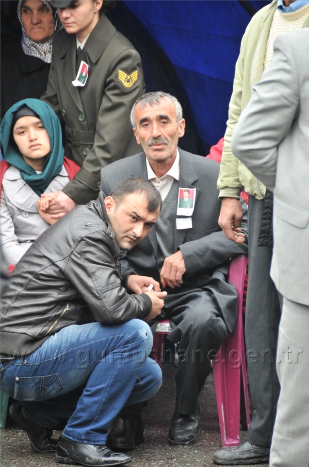 Şehidimizi Binler Uğurladı... 43