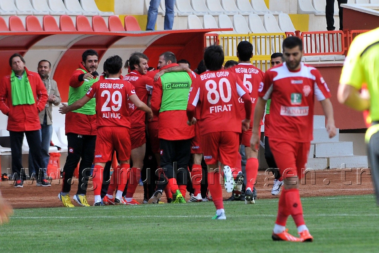 Gümüş Galibiyetle Tanıştı: 2-1 21