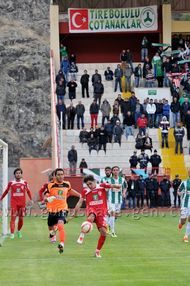 Gümüş Galibiyetle Tanıştı: 2-1 61