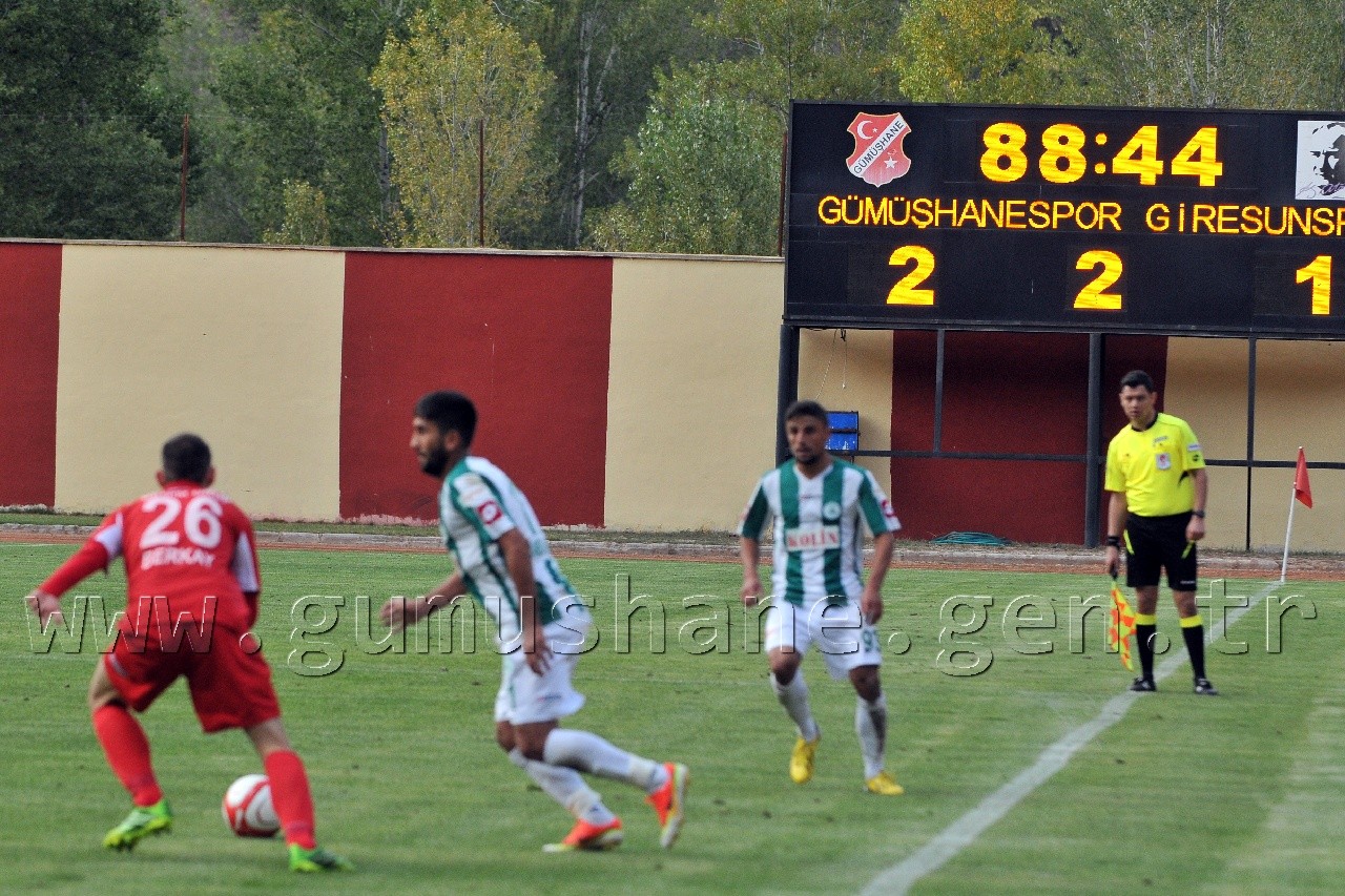 Gümüş Galibiyetle Tanıştı: 2-1 63
