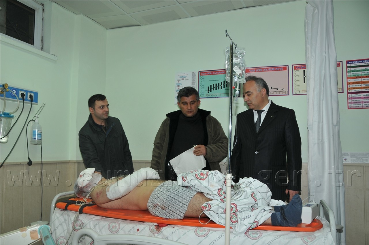 Özel Harekat Polisleri Kaza Yaptı: 7 Yaralı 10