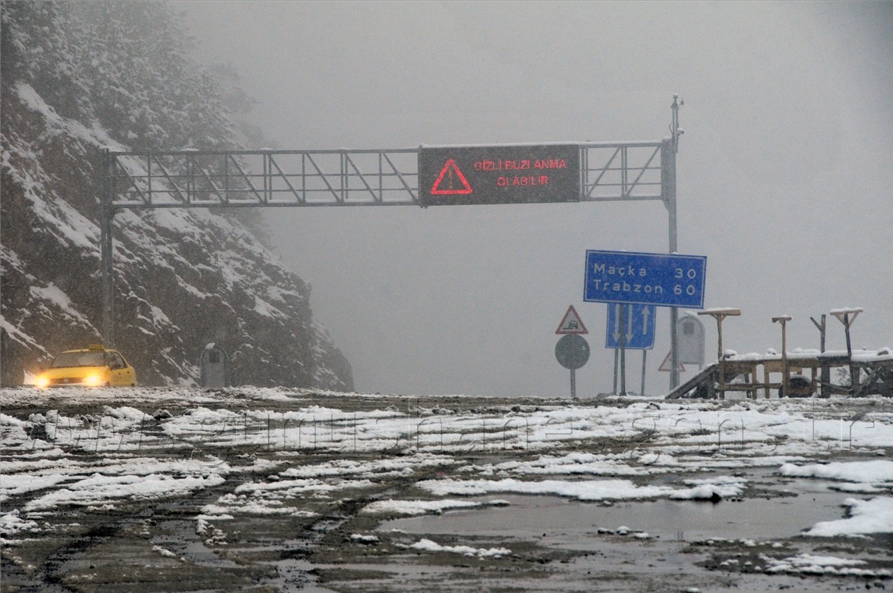 Zigana Dağında Kar Sürprizi 19