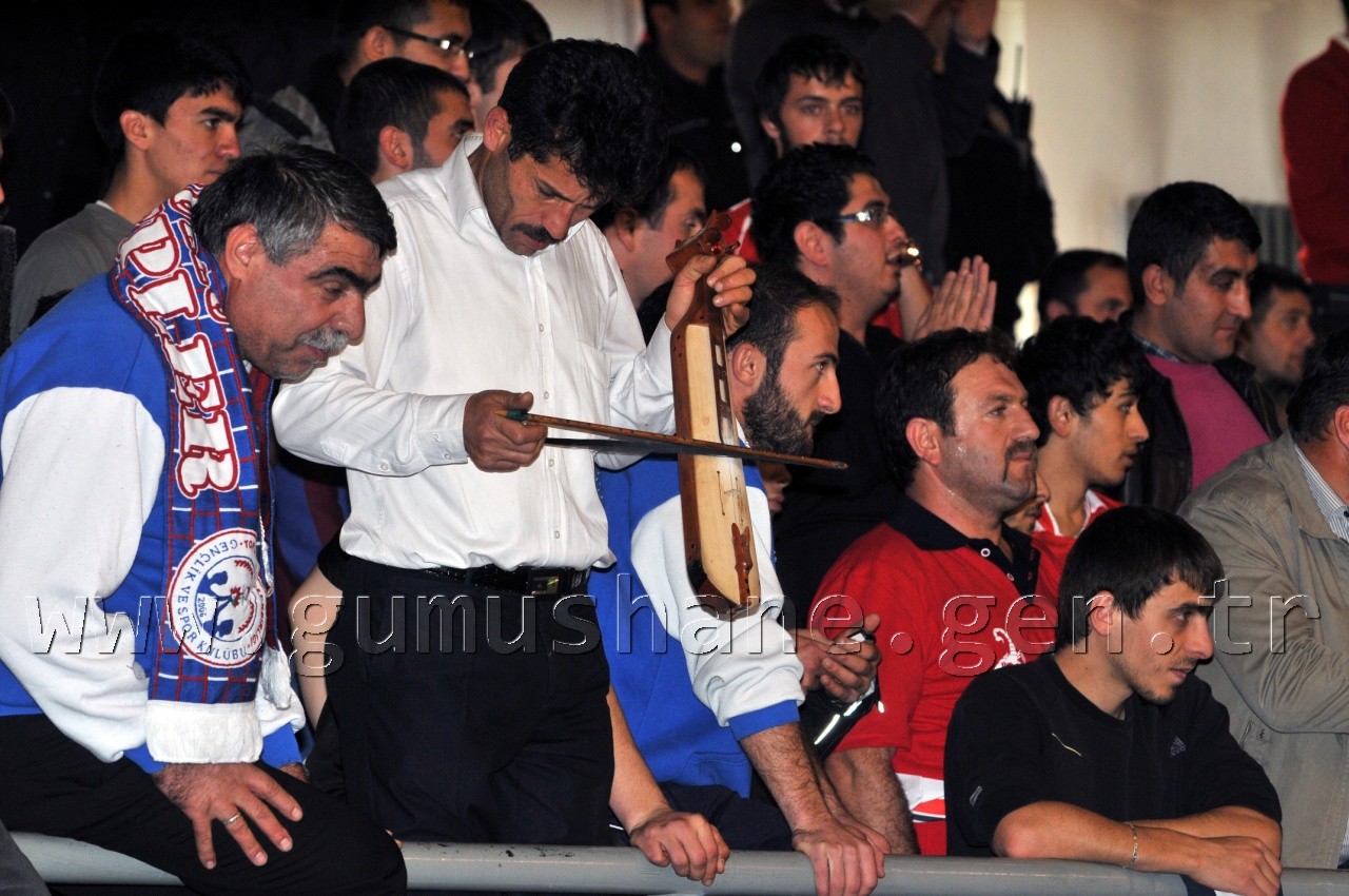 Torul, Fener'e 3 Puan Hediye Etti 11