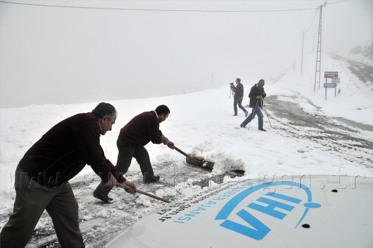 Zigana Dağında Kar Sürprizi 23