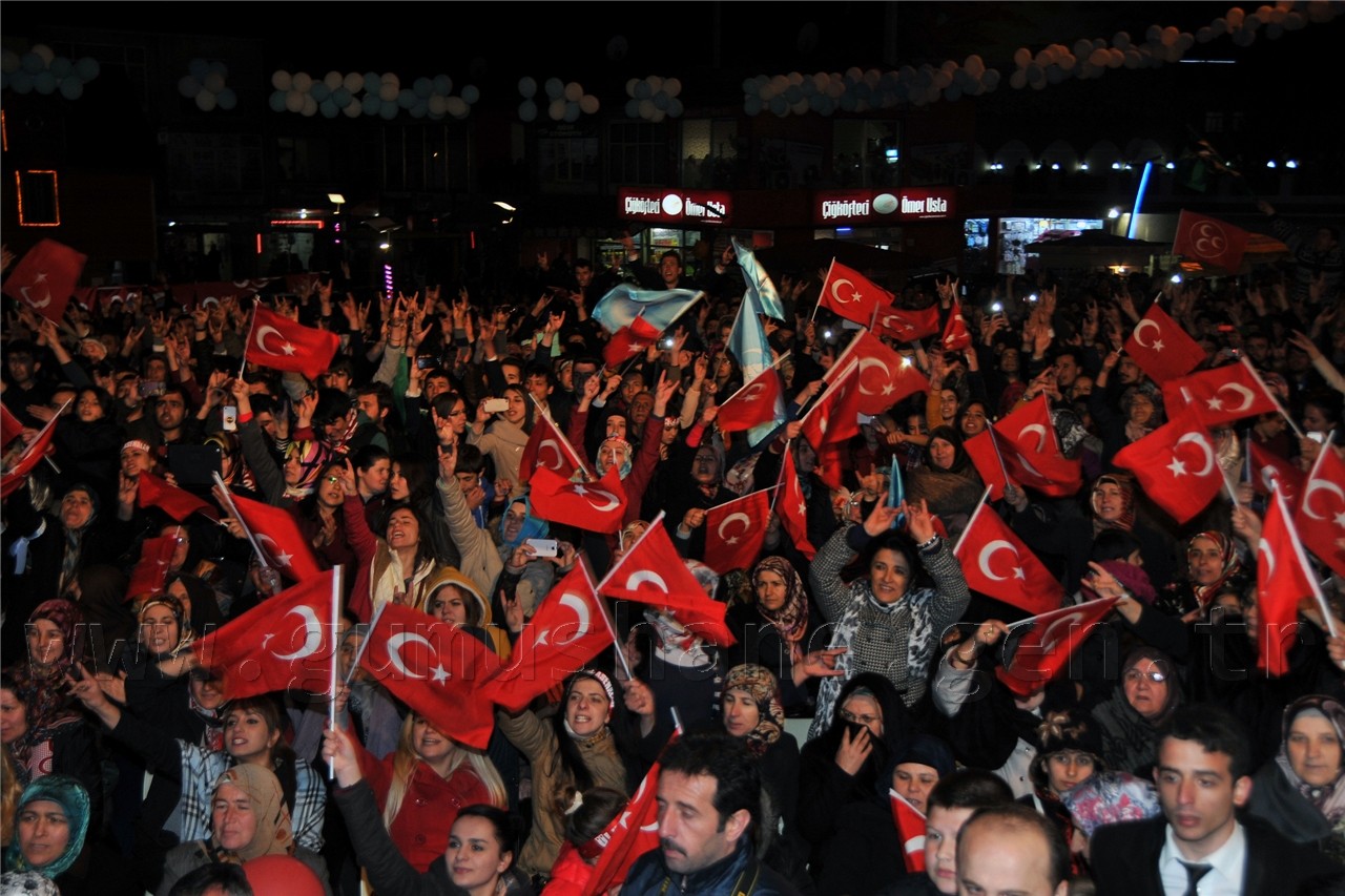 Gümüşhane Ülkü Ocaklarından Konser 16