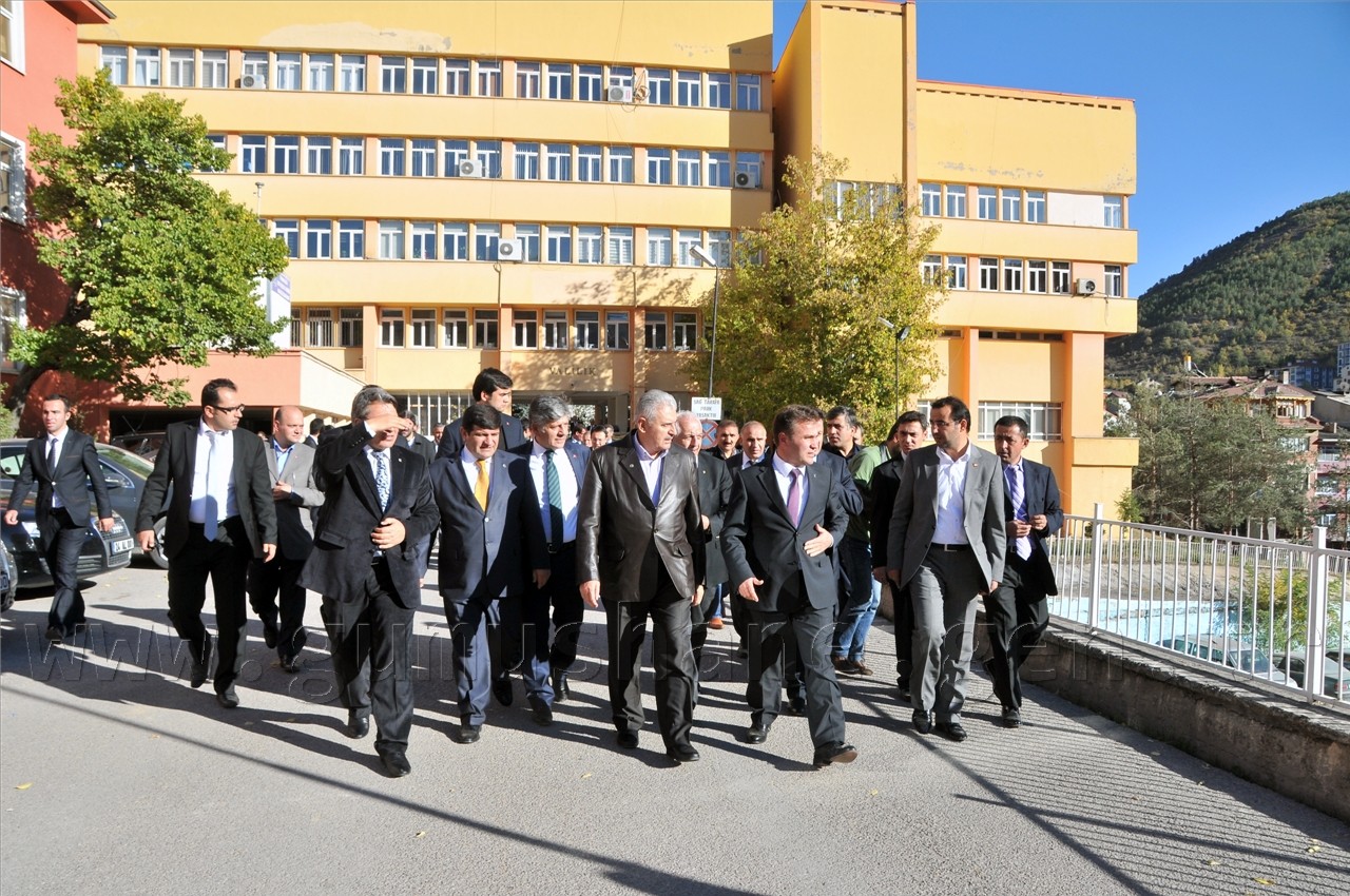 Bakan Yıldırım Gümüşhane'de 14