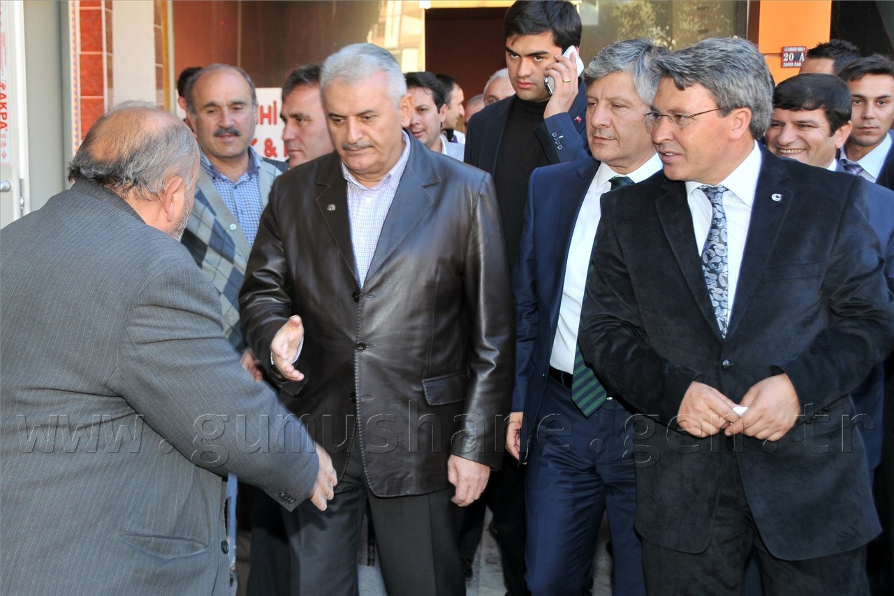 Bakan Yıldırım Gümüşhane'de 17