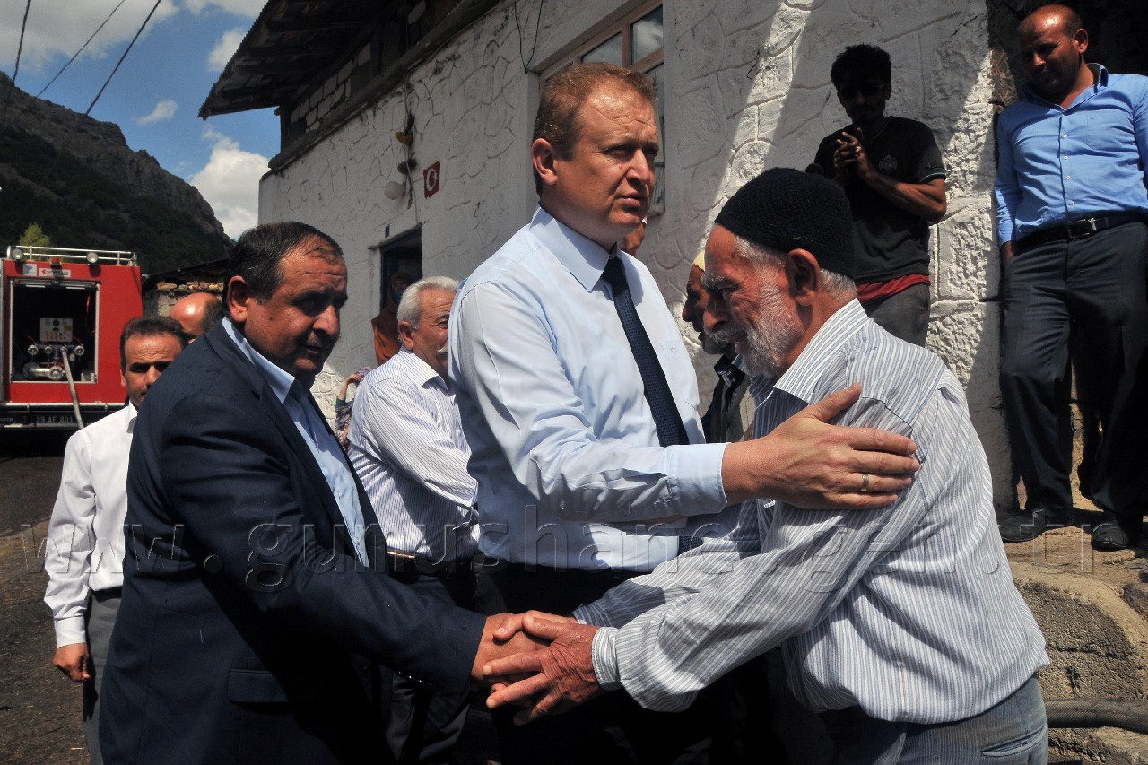 Pehlivantaş Köyünde ki Yangın 15