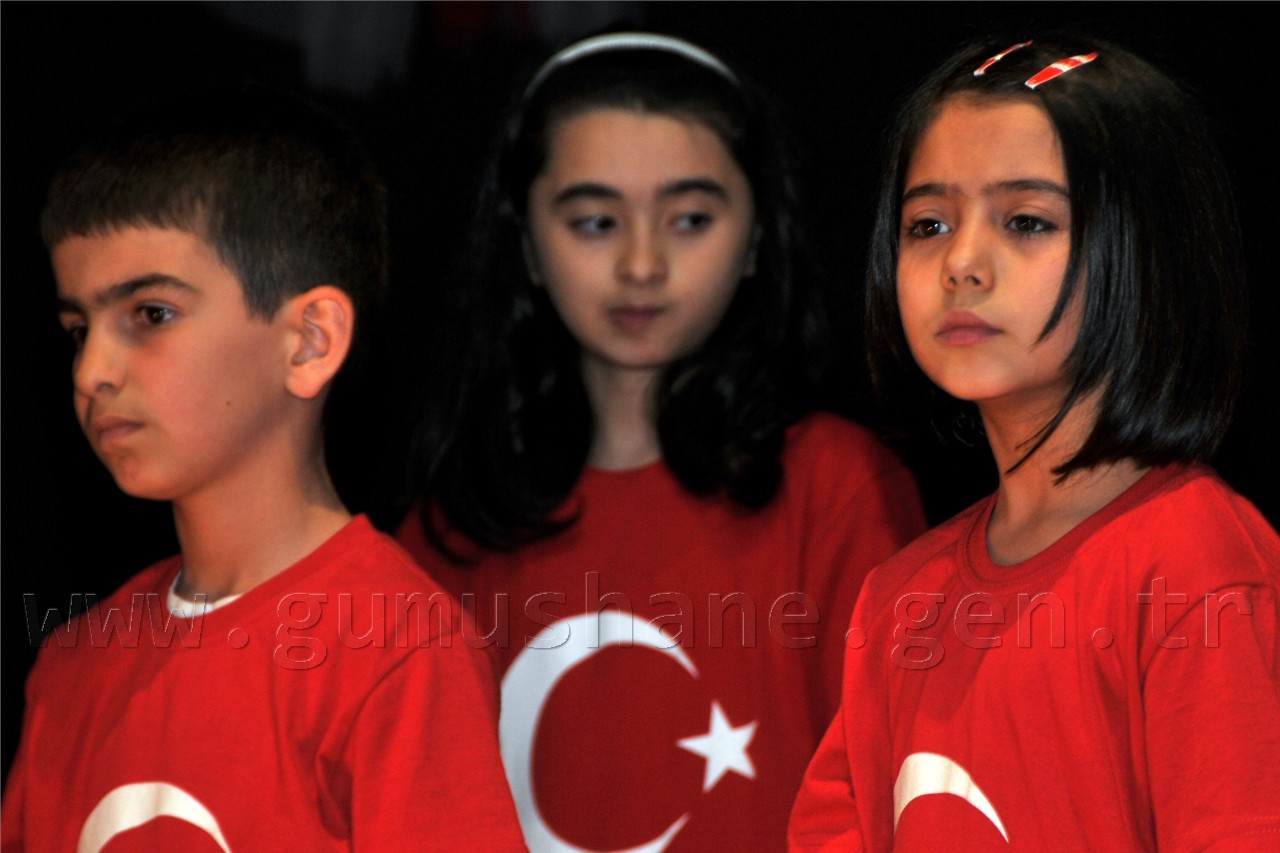 Gümüşhane'de 150 Kişilik Dev Gösteri 14