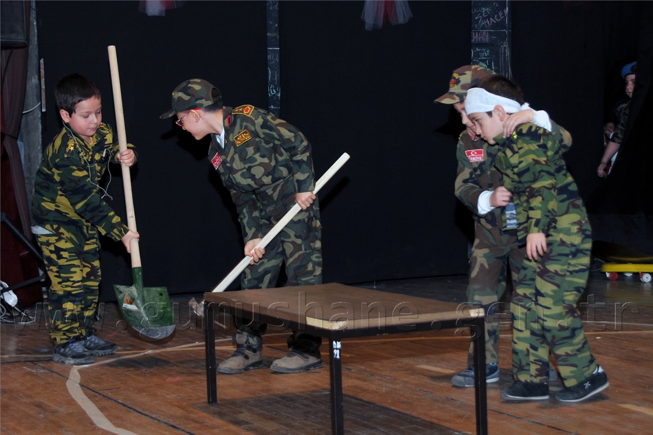 Gümüşhane'de 150 Kişilik Dev Gösteri 17