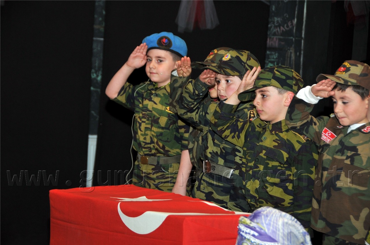 Gümüşhane'de 150 Kişilik Dev Gösteri 21