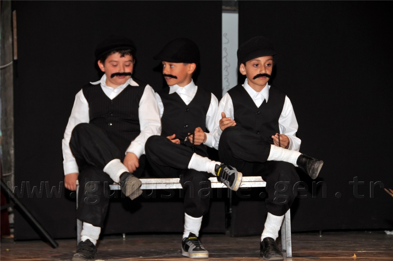 Gümüşhane'de 150 Kişilik Dev Gösteri 37